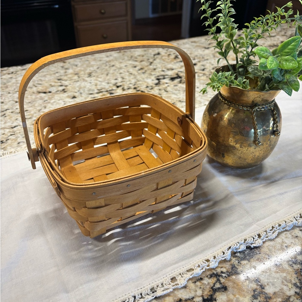 Handmade Longaberger Woven Basket Artist Signed